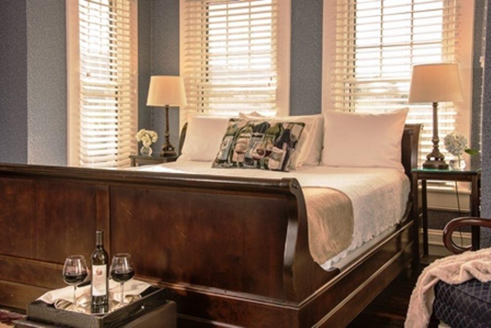 Steeles Tavern Manor Bed & Breakfast Raphine エクステリア 写真