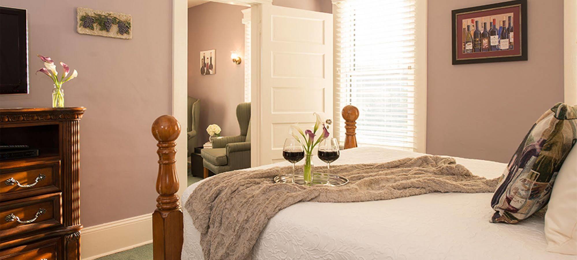 Steeles Tavern Manor Bed & Breakfast Raphine エクステリア 写真
